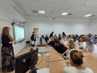 Afbeelding: 2023-06/1687131543_fd0335a2-bbe9-4b18-a02b-6b060cc1c74f.jpeg