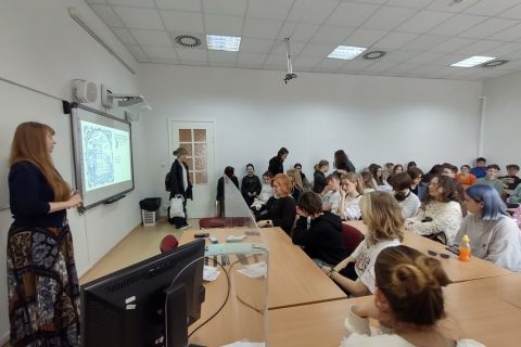 Afbeelding: 2023-06/1687131556_fd0335a2-bbe9-4b18-a02b-6b060cc1c74f.jpeg